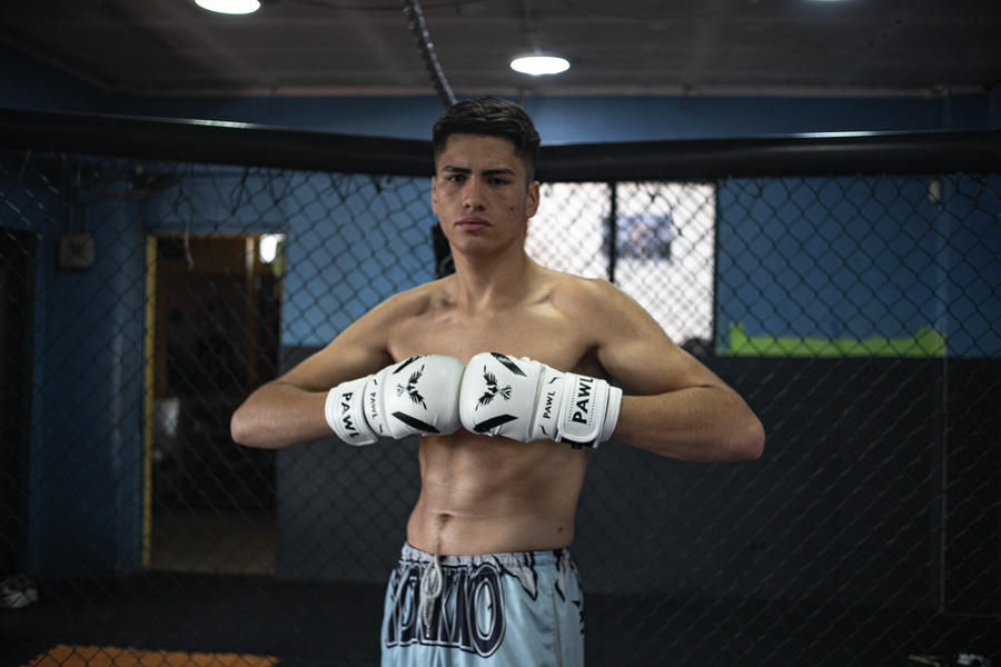 guantillas para sparring MMA blancas con velcro