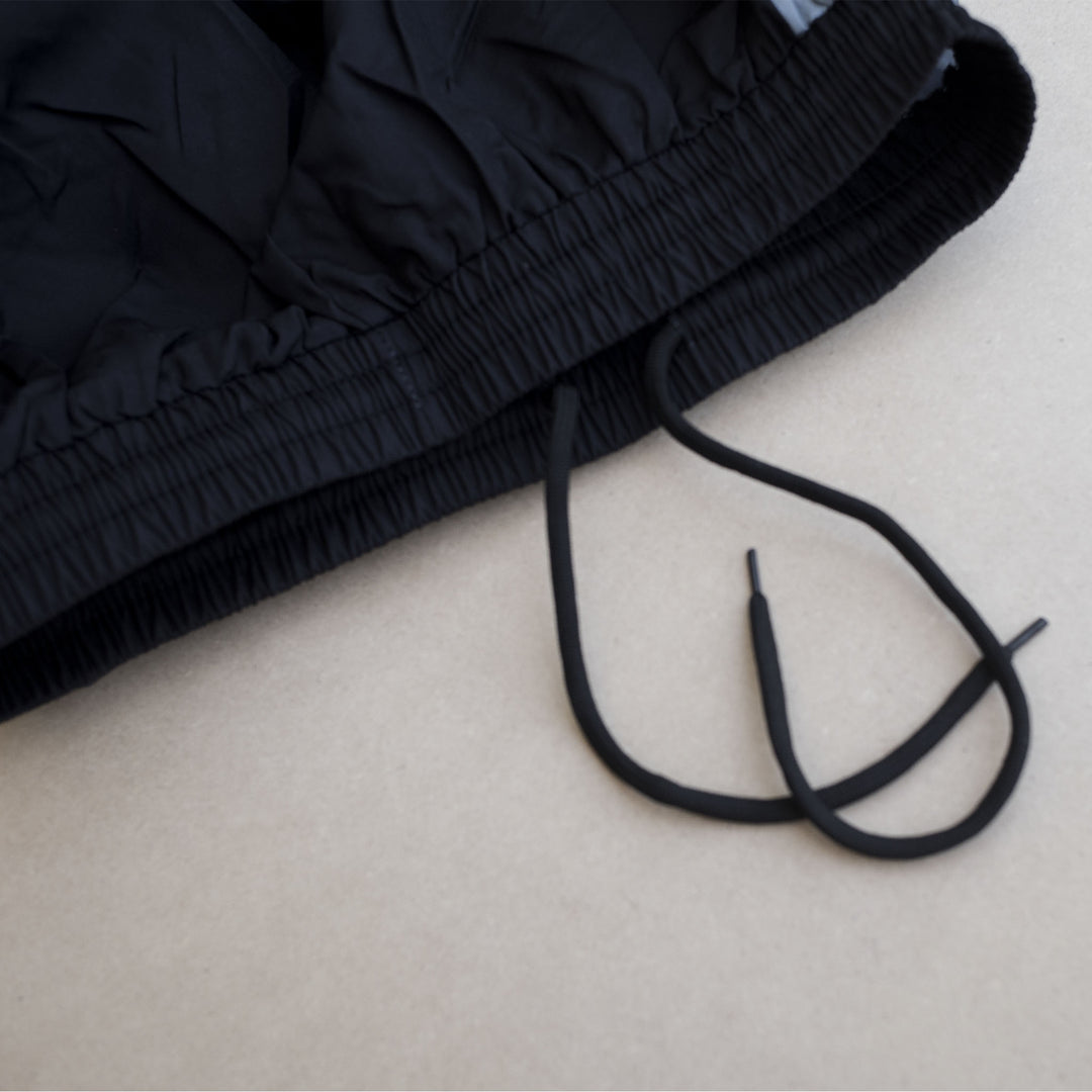 Cordón de ajuste en short BJJ NoGi para mejor sujeción